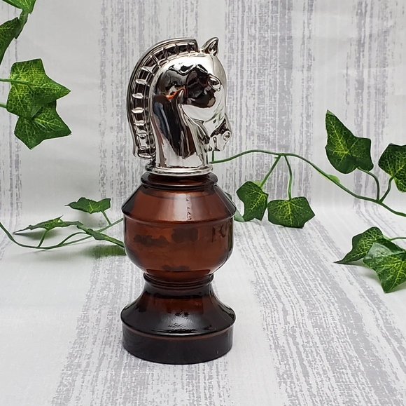 Donated Vtg Chess Piece KNIGHT Bottle | Silver Top - Picture 4 of 8